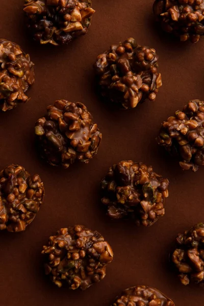 Vue Rapprochée Bonbons Chocolat Aux Noix Images De Stock Libres De Droits