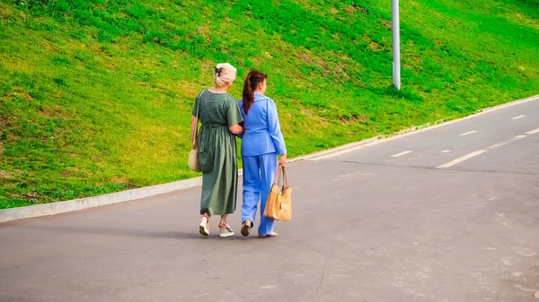 Wandelen Lichamelijke Opvoeding Sport Wolga Rivier Dijk Samara Rusland — Stockfoto