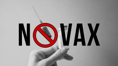 VAX Covid 19 logosu yok. Aşı yapmak istemeyen insanların logosu. Komplo ve karşı kültürel düşünce. Covid-19 sahte. Aşılar. Maske Yok.