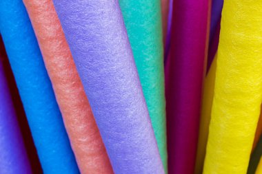 Yüzme havuzları için renkli hücre köpükleri grubu