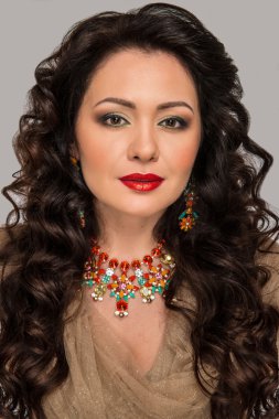 Takı ile güzel model