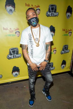 Şef Sean 4.20 Gün Kutlamasına katılıyor 