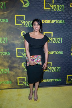 Rippin Sindher, 2 Mayıs 2021 'de TLC Çin Tiyatrosu' nun kapanış gecesi olan Micheaux Film Festivali 'ne katıldı.