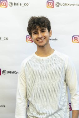 Jax Malcolm, 1 Mayıs 2021 'de Bell Canyon, CA' daki özel konutta Genç Hollywood Sosyal Medya Sanayi Partisi 'ne katılıyor.