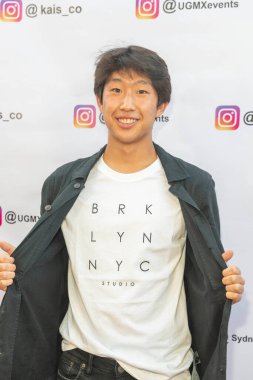 Brian Chong, 1 Mayıs 2021 'de Bell Canyon, CA' da bulunan özel konutta Genç Hollywood Sosyal Medya Partisine katılıyor.