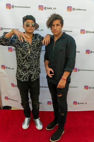 Julez Coutinho Mason Coutinho Attend Young Hollywood Social Media Industry — Stock Photo, Image