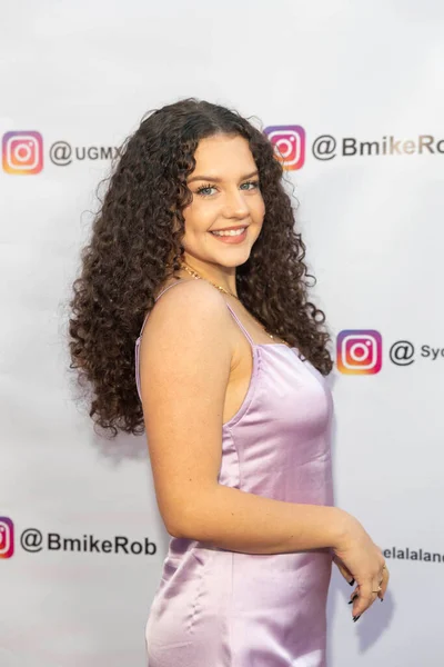 Ashley Keefe Woont Young Hollywood Social Media Industry Party Bij — Stockfoto