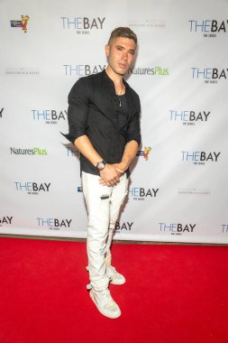 Kristos Andrews, BAY 'ın 2 Parçalık Sezon Finali' nin Özel Açık Hava Gösterimi 'ne katıldı! 8 Mayıs 2021 'de Los Angeles, Kaliforniya' daki özel konutta.