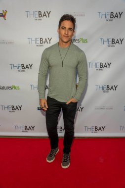 Mike Manning, BAY 'nin 2 Parçalık Sezon Finali' nin özel gösterimine katılıyor! 8 Mayıs 2021 'de Los Angeles, Kaliforniya' daki özel konutta.