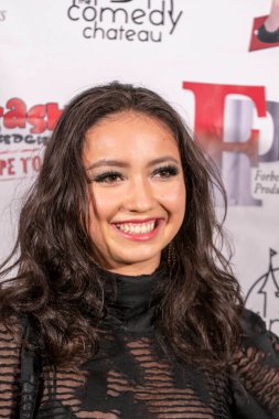 Jane Powers sunar: The Comedy Chateau 'daki Lekeli Kırmızı Halı 29 Mayıs 2021' de Kuzey Hollywood, CA