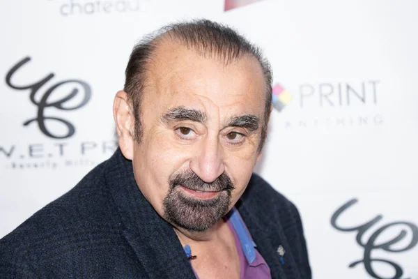 Ken Davitian Deltar Forbes Productions Presenter Den Färgade Röda Mattan — Stockfoto