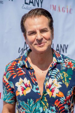 Vincent De Paul, 12 Haziran 2021 'de Los Angeles, CA' da LANY Entertainment 'in yaz toplantısına katılıyor.