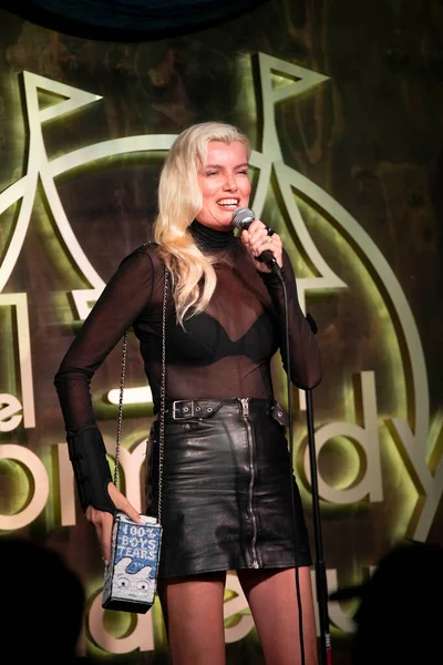 Eugenia Kuzmina Haziran 2021 Comedy Chateau Los Angeles Shindig Show — Stok fotoğraf
