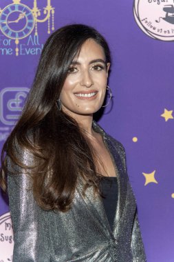 Jacqueline Isaac 24 Haziran 2021 'de Black Star Burger, Los Angeles' ta The Brave 'in galası olan PooBear, Shndo ve Loureen Eyoub Video kliplerine katıldı..