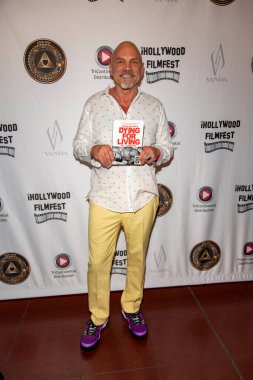 Patrick Kilpatrick 25 Haziran 2021 'de Hollywood Kadın Kulübü' nde iHollywood Film Festivali ve hediye süitine katıldı.