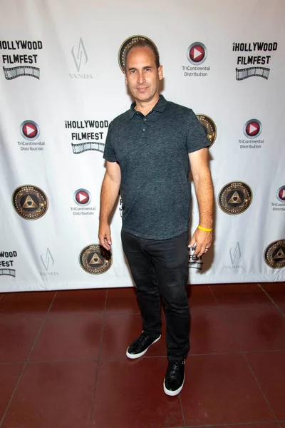 Steve Race Assiste Ihollywood Filmfest Gifting Suite Woman Club Hollywood — Photo