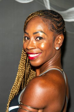 Venus Moore 10 Temmuz 2021 'de Los Angeles, CA' da düzenlenen özel mekanda Lüks Tecrübe ve Eş Genel Pre ESPYs Hediye Salonu 2021 'e katıldı.