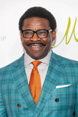 Michael Jerome Irvin, 20 Ağustos 2021 'de Beverly Hilton Oteli' nde Harold ve Carole Pompa Vakfı Galasına katılır.