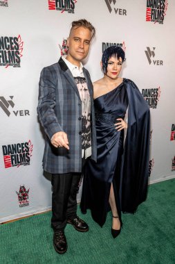 Mars Roberge ve Debra Haden, 26 Ağustos 2021 'de Hollywood Roosevelt Oteli' nde düzenlenen 24. Filmlerle Dans Festivali 'nin açılış gecesine katıldılar.