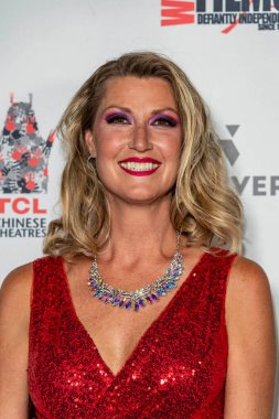 Theresa Burkhart Gallagher, 26 Ağustos 2021 'de TCL Çin Tiyatrosu' nda düzenlenen 24. Yıllık Film Dansı Festivali 