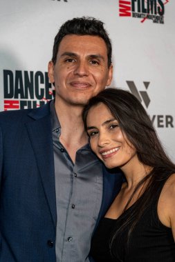 Andres Useche, Daniela Useche, 26 Ağustos 2021 'de Hollywood Roosevelt Otel' de düzenlenen 24. Filmlerle Dans Festivali 'nin açılış gecesine katıldı.