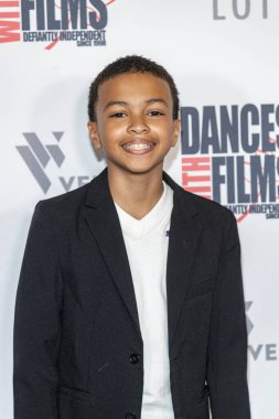 Shaun Dixon, 5 Eylül 2021 'de TCL Çin Tiyatrosu, Los Angeles' ta düzenlenen 24. Yıllık Film Festivali Dünya Premiere 