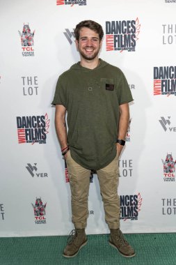 Brandon Tyler Russell, 5 Eylül 2021 'de TCL Çin Tiyatrosu, Los Angeles' ta düzenlenen 24. Yıllık Film Festivali Dünya Premiere 