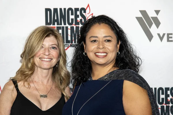 Elizabeth Bliss Gina Garcia Asisten 24Th Annual Dances Films Festival — Foto de Stock