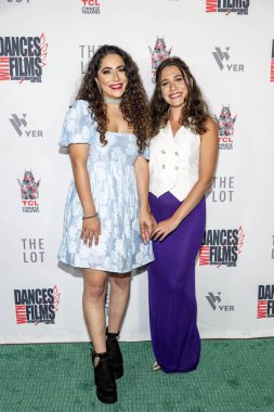 Natasha Capp, Raffaela Capp 8 Eylül 2021 'de TCL Çin Tiyatrosu' nda düzenlenen 