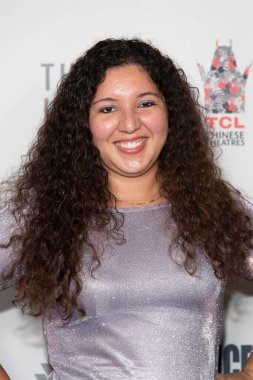 Elizabeth Soto-Lara, 8 Eylül 2021 'de TCL Çin Tiyatrosu' nda düzenlenen 