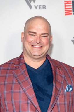 Jayson Bernard, 8 Eylül 2021 'de TCL Çin Tiyatrosu' nda düzenlenen 