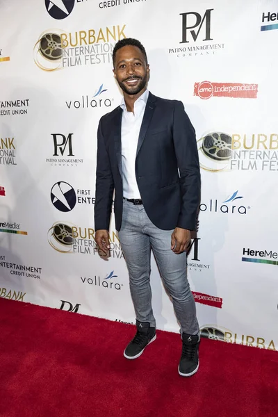 Tommy Hobson 12 Eylül 2021 'de Burbank Marriott, CA' da düzenlenen 13. Burbank Uluslararası Film Festivali Ödül Galasına katıldı.