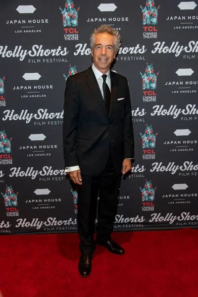 Douglas Weston, 23 Eylül 2021 'de Japonya' nın Los Angeles kentinde düzenlenen 17. Yıllık HollyShorts Açılış Gecesi Festivali 'ne katıldı.