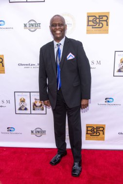 Tyrone Dubose, 24 Eylül 2021 tarihinde Los Angeles 'taki Luxe Otel' de Suzanne DeLaurentiis Prodüksiyon 