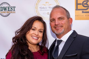 Leilani Turner 'ın kocası Suzanne DeLaurentiis Prodüksiyon sunucusu 