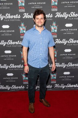 Jonathan Rosenblit, 27 Eylül 2021 'de TCL Çin Tiyatrosu' nda düzenlenen 17. HollyShorts İkinci Film Yapımcıları kırmızı halısına katıldı.