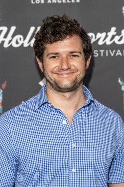 Jonathan Rosenblit, 27 Eylül 2021 'de TCL Çin Tiyatrosu' nda düzenlenen 17. HollyShorts İkinci Film Yapımcıları kırmızı halısına katıldı.