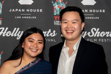 Jennifer Octivana ve Ernest Lesmana, 27 Eylül 2021 'de TCL Çin Tiyatrosu' ndaki 17. Yıllık HollyShorts İkinci Film Yapımcıları kırmızı halısına katıldı.