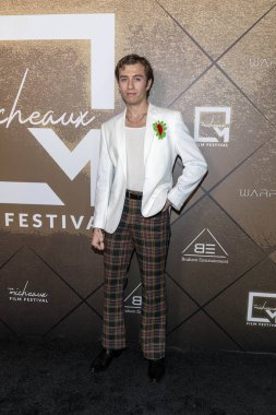 Yazar Kyle Selby, 2025 Micheaux Film Festivali Altın Gecesi 'ne katıldı: One Culver, Los Angeles' ta Genç Hollywood Partisi, CA, 25 Ekim 2025