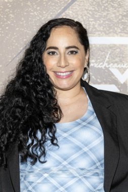 Yazar / Yönetmen Katrina Cebreiro 2025 Micheaux Film Festivali Altın Gecesi 'ne katıldı: One Culver, Los Angeles, CA' da Genç Hollywood Partisi, 25 Ekim 2025