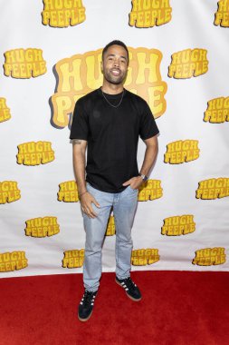 Müzisyen Kyle Speller, 26 Ekim 2025 'te Los Angeles, Ziggy Oteli' nde düzenlenen 1 numaralı canlı grup Cadılar Bayramı partisine katıldı.