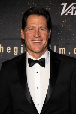 Aktör Jeffrey Klemmer Hollywood American Legion Post 43, Los Angeles, CA, 3 Kasım 2025 'te The Gift' in dünya prömiyerine katıldı.