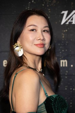 KSL Model Okulu 'nun kurucusu Katrina Yu Hollywood American Legion Post 43, Los Angeles, CA, 3 Kasım 2025' te The Gift 'in dünya prömiyerine katıldı.