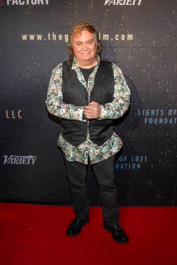 Yetenek Menajeri Pierre Patrick Hollywood American Legion Post 43, Los Angeles, CA, 3 Kasım 2025 'te The Gift' in dünya prömiyerine katıldı.