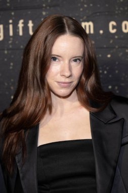 Aktris Callie Rose Deets Hollywood American Legion Post 43, Los Angeles, CA, 3 Kasım 2025 'te The Gift' in dünya prömiyerine katıldı.