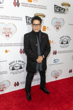 Yönetmen Dale Fabrigar, 5 Kasım 2025 'te Los Angeles Güzel Sanatlar Tiyatrosu' nda Umut Dolu Bir Kalbin galasına katıldı.