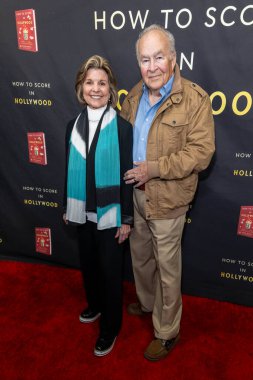 CEO Kathy Morgan, Girişimci William J KOMERS, Kevin Goetz 'in Hollywood' un Kitap Başlatma Bölüm 2 'sinde nasıl skor yapılır, Los Angeles, CA, 23 Kasım 2025