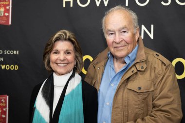 CEO Kathy Morgan, Girişimci William J KOMERS, Kevin Goetz 'in Hollywood' un Kitap Başlatma Bölüm 2 'sinde nasıl skor yapılır, Los Angeles, CA, 23 Kasım 2025