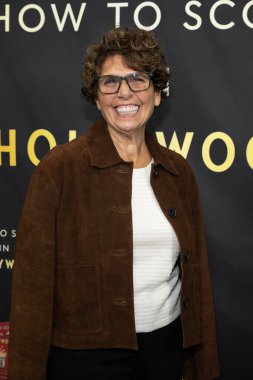 Aktris Susan Boyajian, Kevin Goetz 'in Hollywood' un Kitap Başlatma Bölüm 2 'sine 23 Kasım 2025' te Los Angeles, Kaliforniya 'daki özel konutunda katıldı.