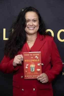 Yapımcı Leilani Turner, Kevin Goetz 'in Hollywood' un Kitap Başlatma Bölüm 2 'sine katılıyor. Los Angeles, CA, 23 Kasım 2025